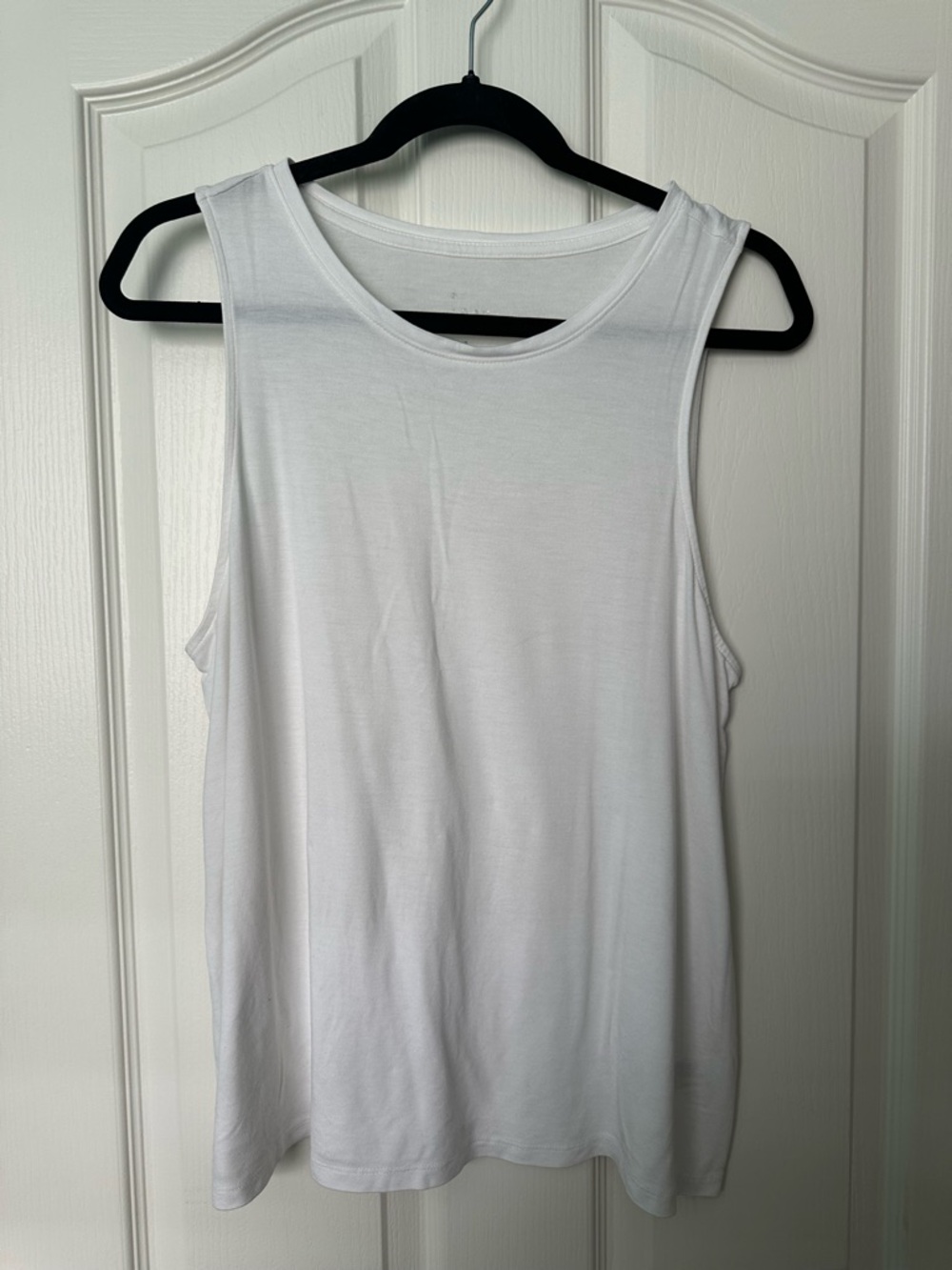 A. New Day Classic White Women's Tank Top